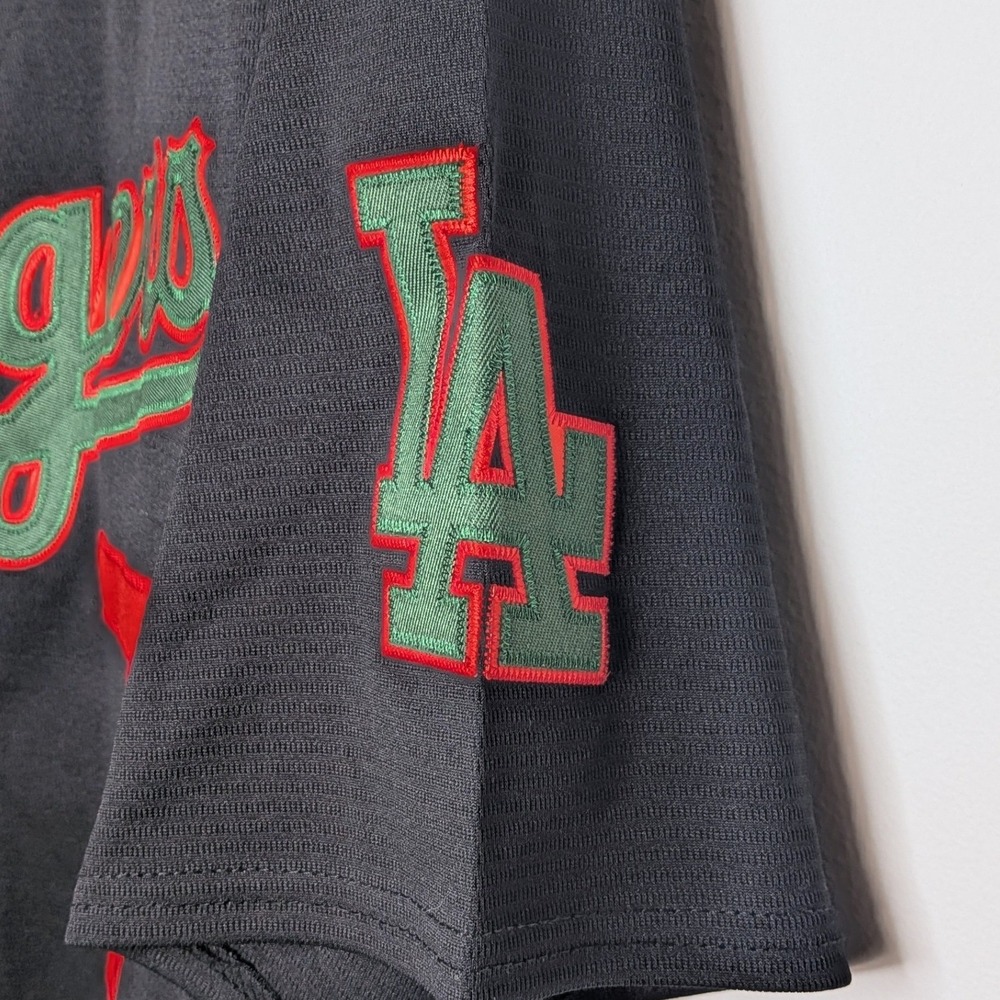 Nike MLB LA Dodgers Urias #7 Mexico Edition World Series Jersey Black XL - Picture 4 of 9